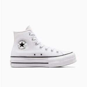 Chuck Taylor Allstar Lift Platform Canvas, Size 7.